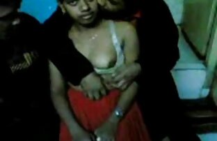 XXX O vídeo pornô selvagem Busty milf é salpicado de esperma.