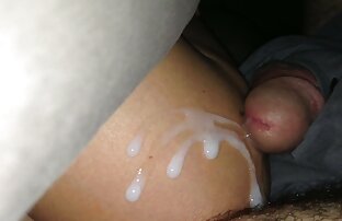 XXX Mulher loura a sexo de lesbica selvagem solo, a masturbar-se, em 4K
