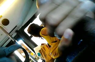 XXX A puta suja videos de sexo selvagem e violento ganha um creampie